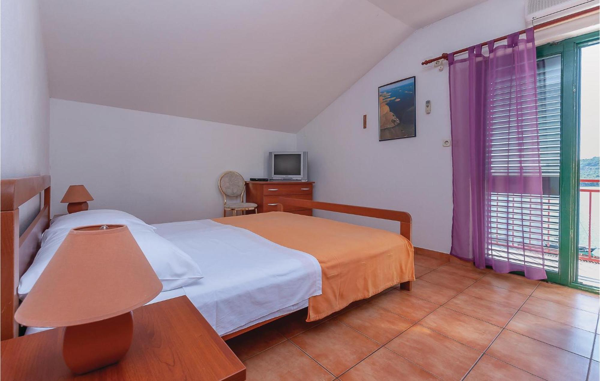 Gorgeous Apartment In Tisno With Kitchen Exterior photo